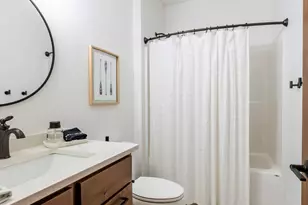 W5730 Waterstone Ln, Germantown, WI 53950 - Photo 13