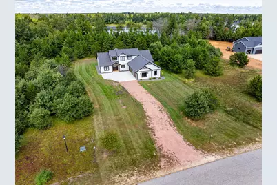 W5730  Waterstone Ln, Germantown, WI 53950 - Photo 5