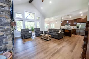 W5730 Waterstone Ln, Germantown, WI 53950 - Photo 7