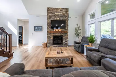 W5730  Waterstone Ln, Germantown, WI 53950 - Photo 15