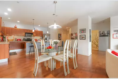 1522 N Prospect Ave #301, Milwaukee, WI 53202 - Photo 19