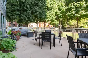 1522 N Prospect Ave, Milwaukee, WI 53202 - Photo 29