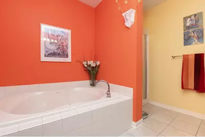 1522 N Prospect Ave #301, Milwaukee, WI 53202 - Photo 11