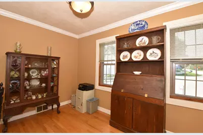 W187N12796  Fond Du Lac Ave, Germantown, WI 53022 - Photo 13