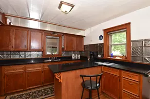 W187N12796 Fond du Lac Ave, Germantown, WI 53022 - Photo 5