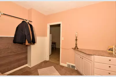 W187N12796  Fond Du Lac Ave, Germantown, WI 53022 - Photo 37