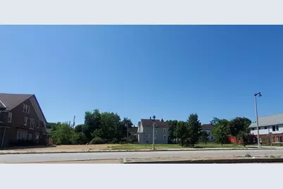 2817-2829 W North Ave #2821, Milwaukee, WI 53208 - Photo 1