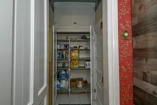 406 S 3rd St, Watertown, WI 53094 - Photo 13