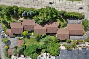 2230 W Good Hope Rd, Glendale, WI 53209 - Photo 7