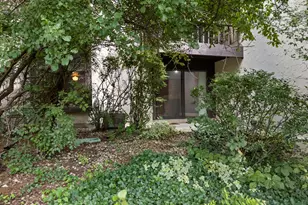 2230 W Good Hope Rd, Glendale, WI 53209 - Photo 29