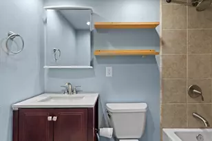 2230 W Good Hope Rd, Glendale, WI 53209 - Photo 23