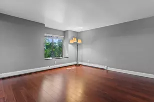 2230 W Good Hope Rd, Glendale, WI 53209 - Photo 15