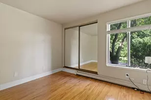 2230 W Good Hope Rd, Glendale, WI 53209 - Photo 17