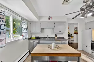 4564 N 101st St, Wauwatosa, WI 53225 - Photo 9