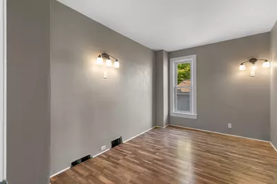 903  Wells St, Marinette, WI 54143 - Photo 11