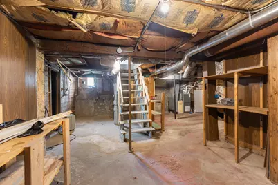 903  Wells St, Marinette, WI 54143 - Photo 23