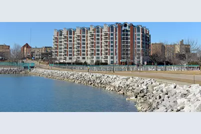 333  Lake Ave #401, Racine, WI 53403 - Photo 1