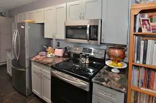 333 Lake Ave, Racine, WI 53403 - Photo 15