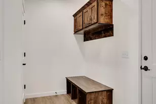 845 Crockett Dr, Holmen, WI 54636 - Photo 15