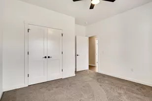 845 Crockett Dr, Holmen, WI 54636 - Photo 17