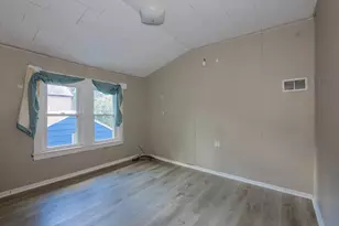 4738 N 20th St, Milwaukee, WI 53209 - Photo 9