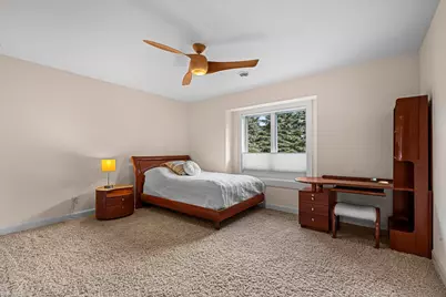 2101  Hunters Ridge Ct, Manitowoc, WI 54220 - Photo 59