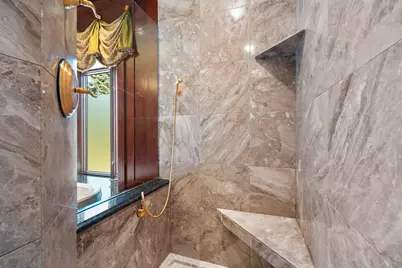 2101  Hunters Ridge Ct, Manitowoc, WI 54220 - Photo 33