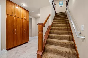 2101 Hunters Ridge Ct, Manitowoc, WI 54220 - Photo 47