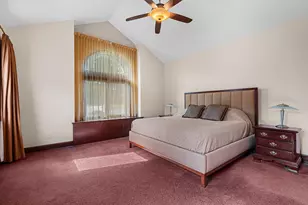 2101 Hunters Ridge Ct, Manitowoc, WI 54220 - Photo 27