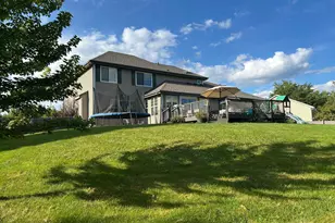 729 Bass Dr, Racine, WI 53185 - Photo 3