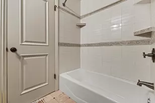 1465 W County Line Rd, River Hills, WI 53217 - Photo 27