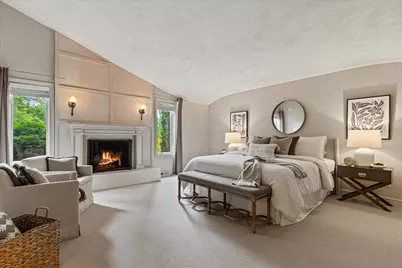 1465 W County Line Rd, River Hills, WI 53217 - Photo 19