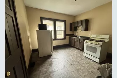 2320 N 44th St #2322, Milwaukee, WI 53210 - Photo 7