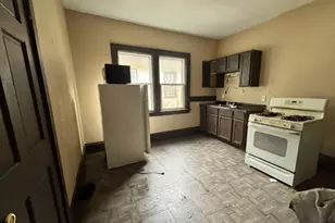 2320 N 44th St, Milwaukee, WI 53210 - Photo 7