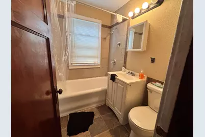 4036 N 25th St #4038, Milwaukee, WI 53209 - Photo 5