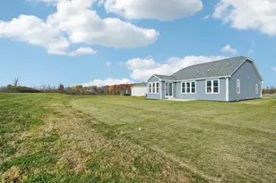 9636 S Sophia Ct, Franklin, WI 53132 - Photo 51