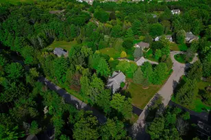 389 Juniper Ct, Delafield, WI 53018 - Photo 79