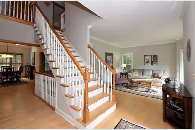 389  Juniper Ct, Delafield, WI 53018 - Photo 13