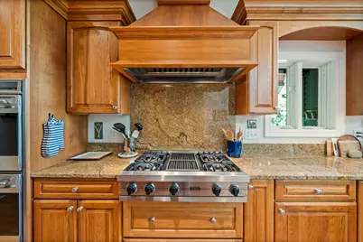 765  Brickley Ct, Fontana, WI 53125 - Photo 23