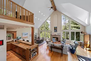 765 Brickley Ct, Fontana, WI 53125 - Photo 117