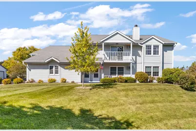 600  Barrington Ct, West Bend, WI 53095 - Photo 1