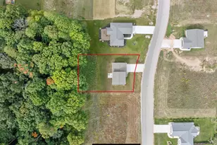 2519 Stonebrook Dr, Sheboygan, WI 53081 - Photo 31