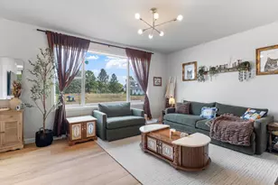 2519 Stonebrook Dr, Sheboygan, WI 53081 - Photo 7