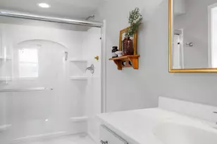 2519 Stonebrook Dr, Sheboygan, WI 53081 - Photo 17