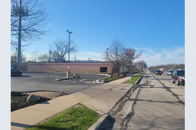 3171 S 76th St, Milwaukee, WI 53219 - Photo 3