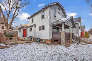 910 N 4th St, Sheboygan, WI 53081 - Photo 33