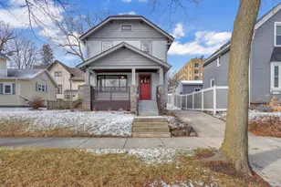 910 N 4th St, Sheboygan, WI 53081 - Photo 1