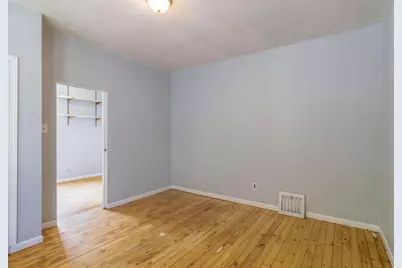 5241 N 31st St, Milwaukee, WI 53209 - Photo 11