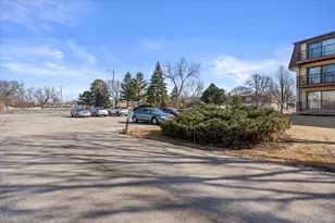 3239 S 58th St, Milwaukee, WI 53219 - Photo 23