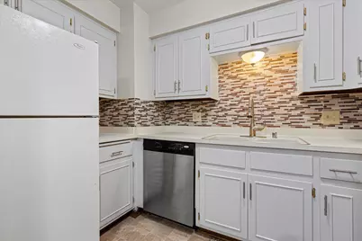 3239 S 58th St #310, Milwaukee, WI 53219 - Photo 5
